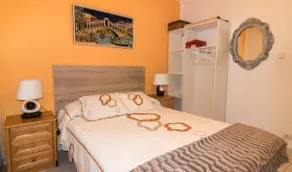 Chalet with garden & two floors (Aranda de Duero) - Image 4