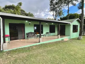 THE LAKE HOUSE - Image 4