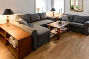 Apt. 1 Old Town Apartment with Garden - 24h Check-In - Image 4