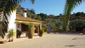 Ideal für Familien. Privates Schwimmbad. Andalusisches Haus Ganz in der Nähe von Málaga - Image 2