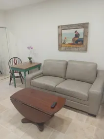 Seaside Bungalow - Image 5