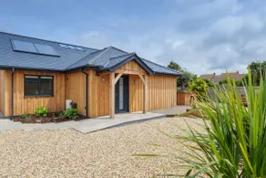 Bracklesham & Witterings Beaches, dog friendly - Image 4