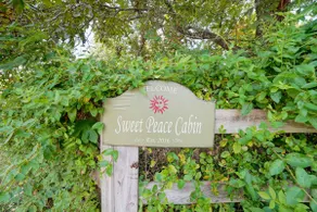 Sweet Peace Cabin - Image 2
