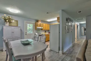 Wakulla River Retreat- Manatee Cottage - Image 5