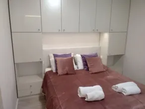 Admiral Green Apartman, vízpart 50 m, medencével - Image 3