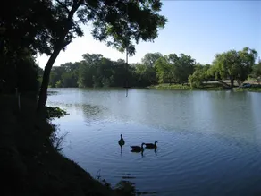 Riverfront House on Guadalupe-3BR W/Opt 4BR -Texas Hill Country-Day's Away House - Image 2