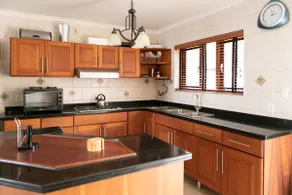 lagun home with a lovely view - Image 2