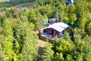 Cozy Cottage Near Reykjavík Hot Tub & Mtn Views - Image 4