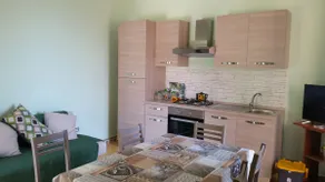 Sea view apartment - Image 5