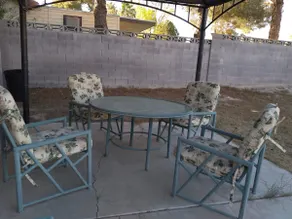 Luxe Furnished 1-story Home Near Airport TradrJoes - Image 2