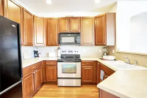 Luxe Private Getaway Just North of Downtown Denver! - Image 4