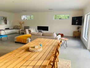 Beachy house with pool - Image 4