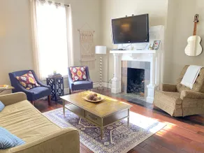 7 mins to downtown | Spacious East Nashville home - Image 3