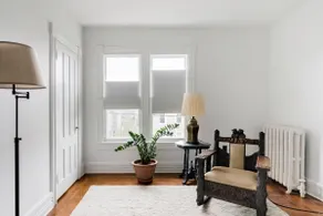 Eclectic Queen Anne Retreat in Downtown Hudson - Image 4