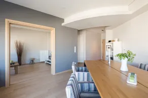 Luxury Suite Apt5120 - Image 3
