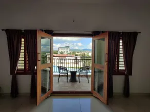SS LUXURY Comforts-Two bedroom - Image 2