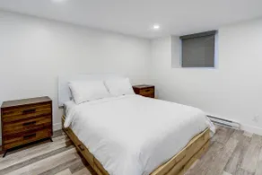 Chic and modern 2 bedroom loft | Old Quebec - Image 5