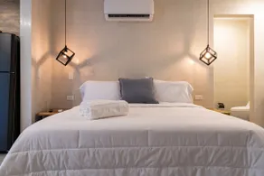 Nature Loft 200 Mb WiFi, Pool, AC in Poblado Heart - Image 5
