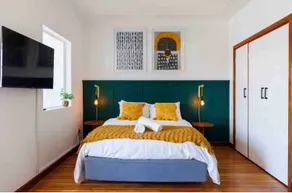 Kloof Street Studio With Mountain Views-Explore Cape Town's Coolest Street - Image 3