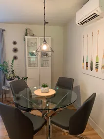Modern downtown apartment - Image 5