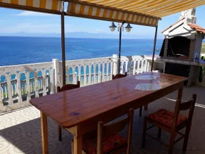 Beautiful vacation home overlooking the sea Tropea - Image 2