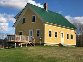 Peak Road House - Image 2