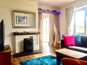 Sea Bean 2 Bedroom House Manorbier Tenby Pet Friendly - Image 2