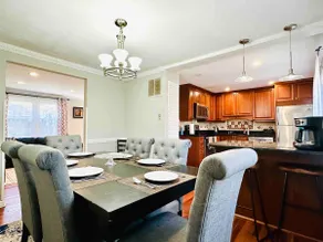 Beautiful Townhouse - Vienna Metro, 20 Min to DC - Image 5