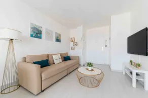 Elegance Home - Visit Paris - Private Parking - CDG - Image 3