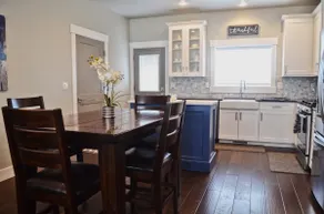 Beautiful & clean 2 Bed/2 bath home in downtown Meridian! - Image 5