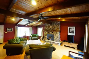 Park Rangers' hilltop cabin near Yosemite - 3 bdrm - Image 2