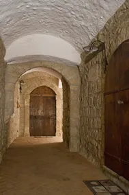 Panoramic villa immersed in Roccamonfina Park - Image 4