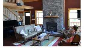 Cozy and Private Log Cabin! - Image 5