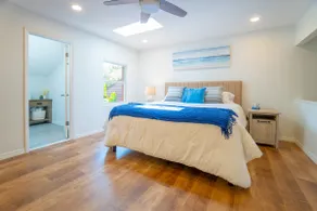 Ocean Breeze Retreat - 6 minute walk to the beach! - Image 3