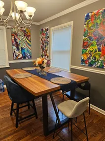 Charming Urban Retreat: 4/2 Townhouse in Baltimore - Image 2