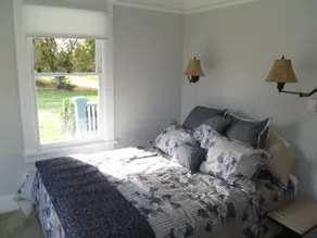 Fobes Hill Cottage - Snohomish - Image 4