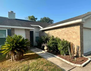 Spacious Comfortable Quiet 4 Bedroom Retreat - Image 2