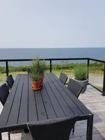 Contemporary ocean style with views, views, views! - Image 3