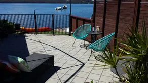 Lily's On The Lake - Image 5