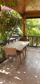 Detached stone villa - Image 3