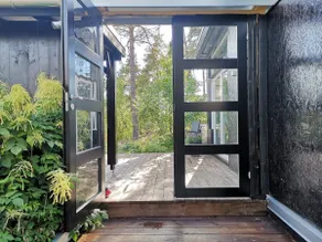 Guest house in Sogndal overlooking fjords and mountains - Image 2