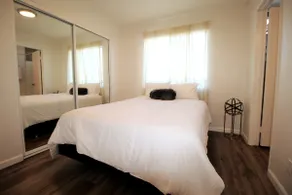 Long Beach Condo Modern & Upgraded w/Balcony - Image 4