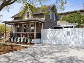 Paris Oasis-The Maples on Brock - Image 4