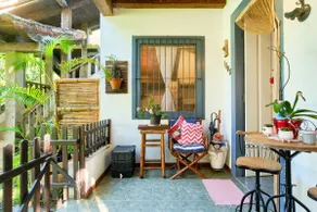 House in a gated community 400 meters from the Historic Center. - Image 4
