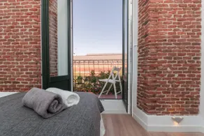 Atocha City Centre WiFi-A/C-Smart TV - Image 3