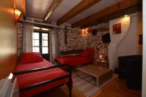 Village cottage. Bed linen and towels included - Image 5