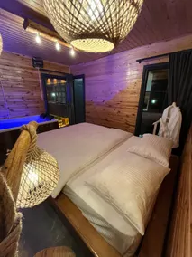 Albatross Suite Bungalow - Image 4