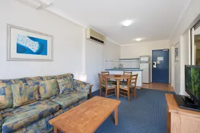 Calypso Plaza Resort Unit 146 - Central Coolangatta Direkt am Strand gelegen - Image 3