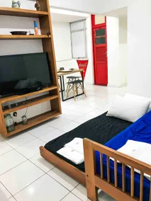 Copacabana & Ipanema Beaches - Private Apartment - Image 2