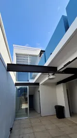 New and elegant house - Image 3